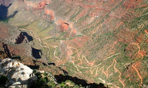 Grand Canyon Bright Angel Trail Hiking