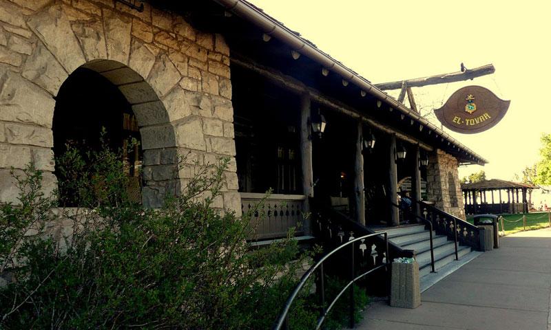 El Tovar Hotel in the Grand Canyon