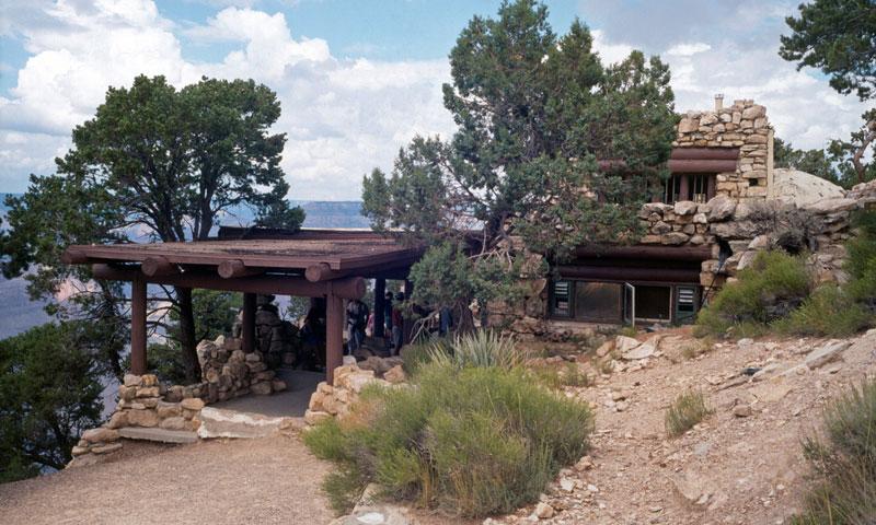 Hermit's Rest along the South Rim