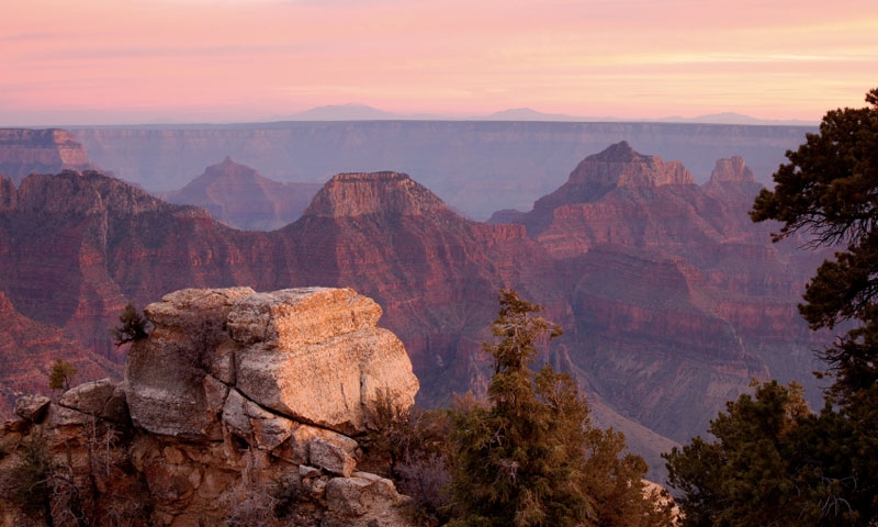 Bright Angel Viewpoint along the North Rim